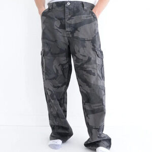 Wrangler Gray & Black Camo  Print Straight Leg Relaxed Fit With Belt Cargo Pants